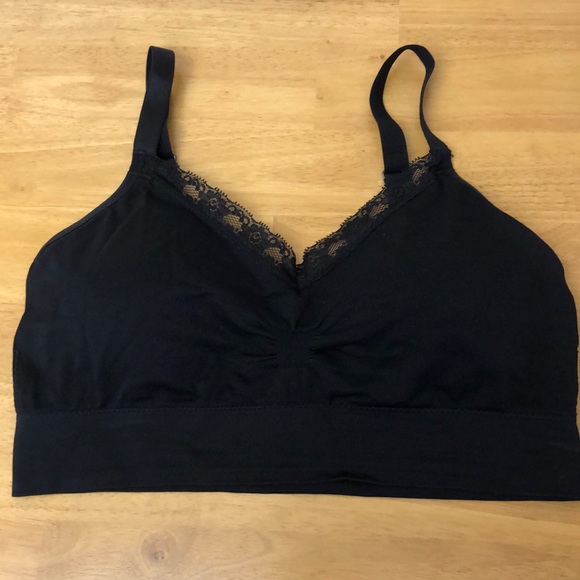 4 Full Size Coobie bralettes (fits 38A to 42DD) - Picture 4 of 5